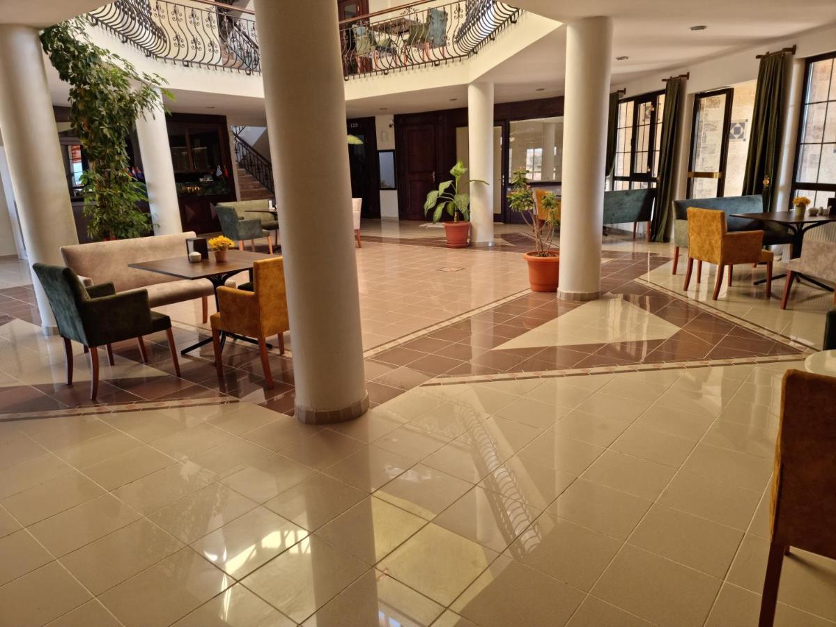 Flora Hotel Gelibolu Extérieur photo